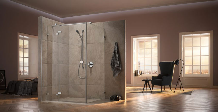 Die Tusca-Serie von Kermi steht für ein sinnliches Design. Die besondere Form der Beschläge und Griffe macht aus Ihrem Duschbereich etwas ganz Besonderes.